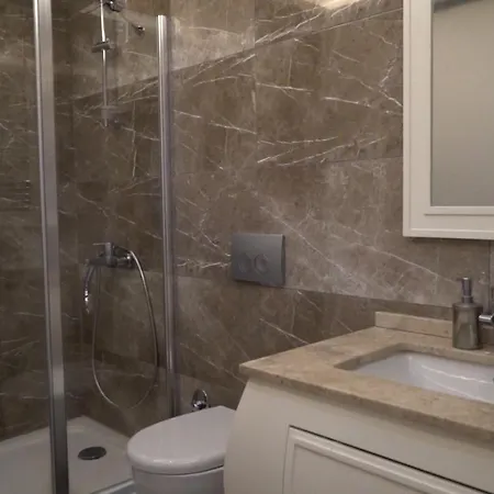 Apartament Venezia Mega *